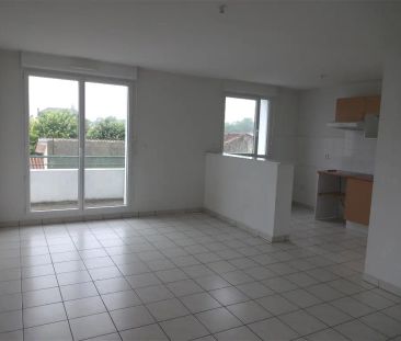 Location appartement 2 pièces - 44.2m² à Saint jean d angely (17400) - Photo 3