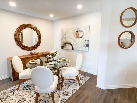 Newport Village - Photo 5