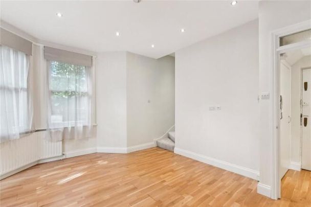 1 bedroom flat to rent - Photo 1
