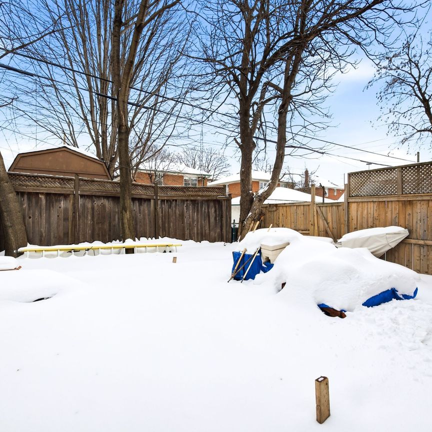 For Lease - 39 Penhurst Avenue Unit# 2, Toronto, Ontario - Photo 1