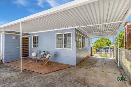 Put simply, welcome to Merewether - Photo 2