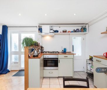 1 bedroom flat to rent - Photo 6