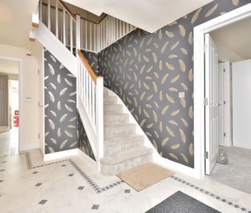 Isabel Drive, CM22, Bishop`S Stortford - Photo 1