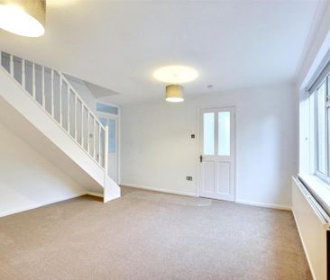 3 bedroom townhouse to rent - Photo 3