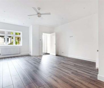 Hetherington Road, Shepperton, Surrey, TW17 - Photo 6