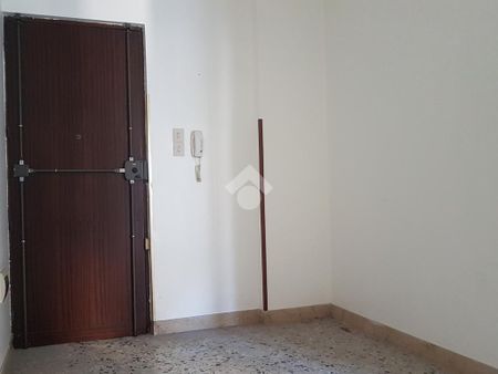 6 locali in affitto - Photo 2