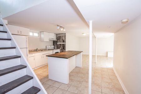 7.5 Kirk St, St. Catharines - All Inclusive 2 Bedroom Lower Unit - Photo 5