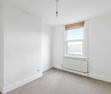 4 Bed End Terrace, Tivoli Road, SE27 - Photo 5