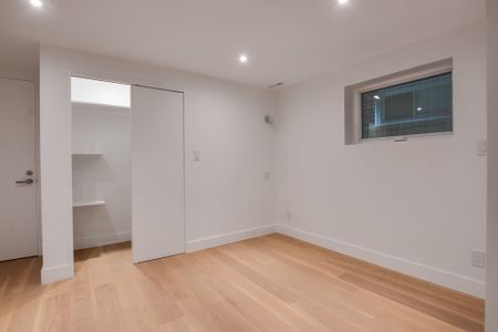 For Lease - 1265 Davenport Road Unit# Bsmt, Toronto, Ontario - Photo 2