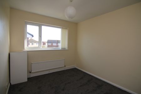 2 Bedroom FLAT, Chester - Photo 3