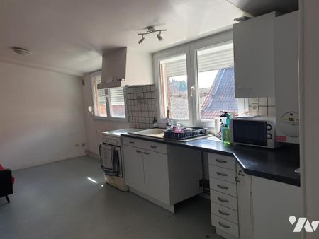 CARVIN, centre-ville: T2 à 475 euros - Photo 4