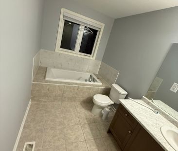 For Lease - 1222 Plato Drive, Fort Erie, Ontario - Photo 6