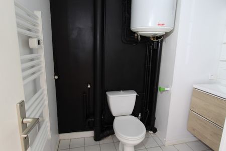 Location Appartement 2 pièces 41m² NANTES 44100 - Photo 5