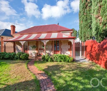 Open the Door to Character Charm in Prestigious North Adelaide - Photo 2