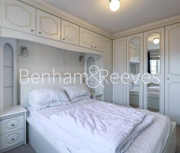 3 bedroom terraced house to rent - Photo 6