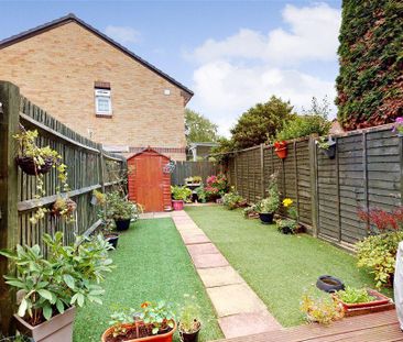 2 bedroom terraced house to rent - Photo 3