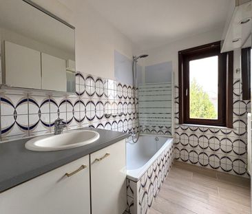 Lichtrijk appartement met 2 slaapkamers in het centrum van Torhout - Photo 6