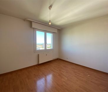 Location Appartement 3 pièces 71m² - Photo 1