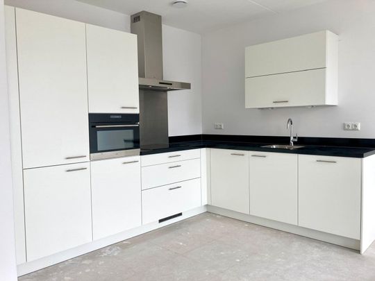 Te huur: Jacob Israel De Haanstraat 180 - Foto 1