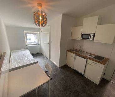 1-Zimmer Wohnung im 2. OG in Berlin-Buckow (Neukölln) mit Anmeldung... - Photo 1