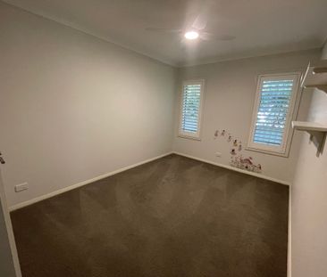 Stunning Family Home in the Heart of Silverwater - Photo 6