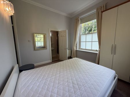 Apartment 32, North Wing Old Connaught House - Photo 2