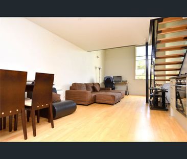 101/61 Mackenzie Street, Melbourne, Vic 3000 - Photo 2