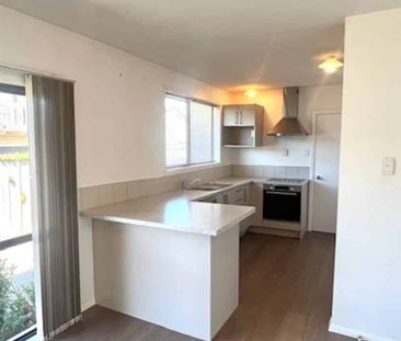 90 Perry Street - Photo 3