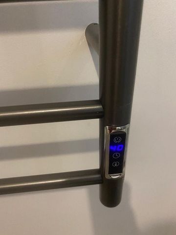 ✨ Beautiful Family Home With Stunning Views - Photo 5