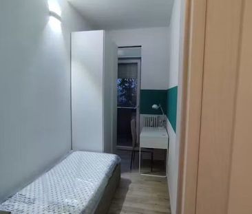 Viale Pietro Pietramellara, Bologna, Emilia-Romagna 40121 - Photo 3