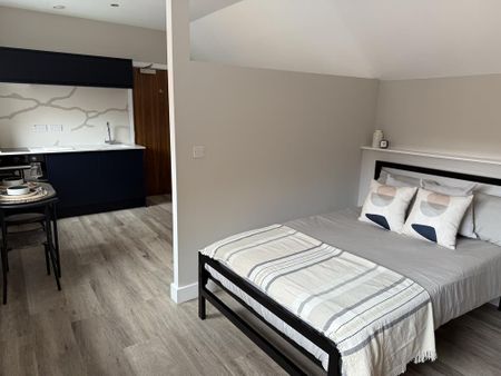 Studio to rent - Photo 5