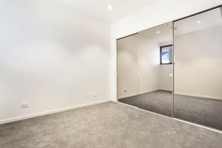 1 Bedroom Apartment - Photo 4