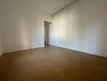 Appartement Ris Orangis 1 pièce(s) 20.79 m2 - Photo 3