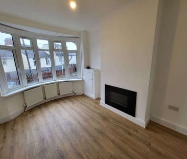 Luton, LU2 - Photo 5