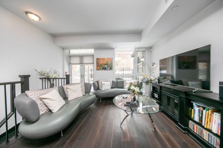 For Lease - 223 Duplex Avenue Unit# TH121, Toronto, Ontario - Photo 5