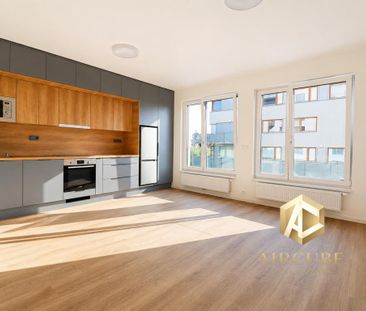 Pronájem bytu 1+kk 38 m2 - Fotografie 6