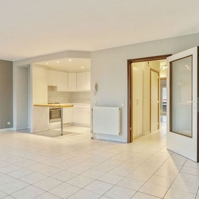 Appartement te huur in Lokeren voor € 790 met 2 slaapkamers - Foto 1