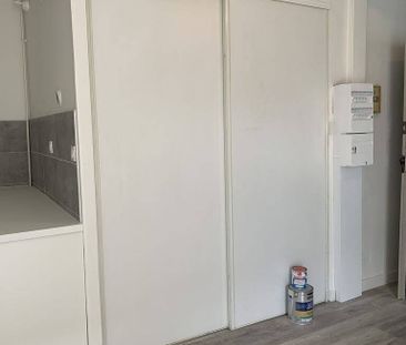 Location appartement 1 pièce 25.63 m² à Bourg-lès-Valence (26500) - Photo 6