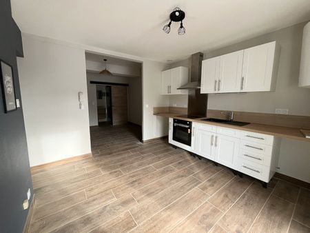 Location Appartement 1 pièce 25m² - Photo 5