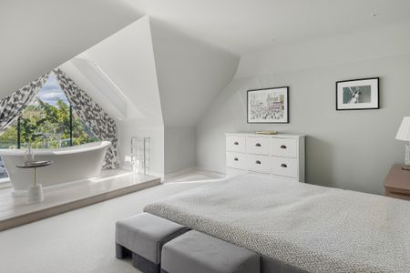 Rare Putney Home with Pool, Off-street Parking and Immaculate Interiors - Photo 4