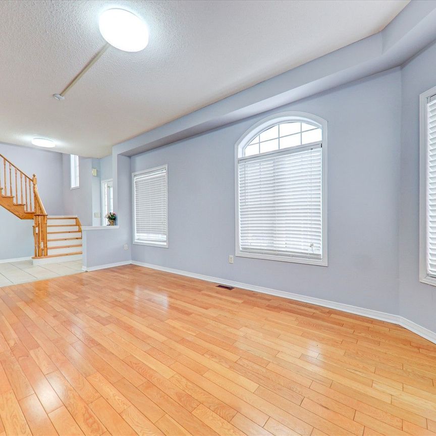 For Lease - 221 Hupfield Trail Unit# MAIN, Toronto, Ontario - Photo 1