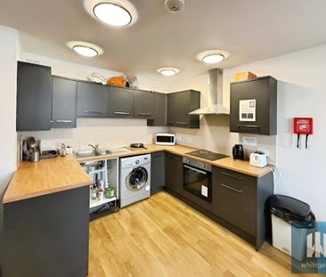 1 bedroom in a house share to rent - Photo 1