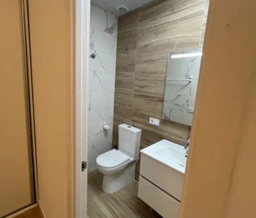 Piso de alquiler en Barrio del Centro - Photo 1