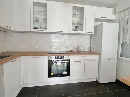 Location Appartement 3 pièces 94m² BEZONS 95870 - Photo 4