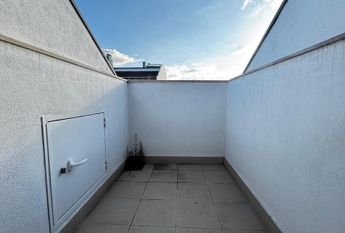 1 Bedroom Apartment with a view, Lapa, Lisboa