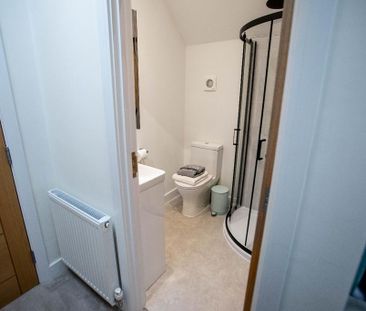 9 bedroom house to rent - Photo 4