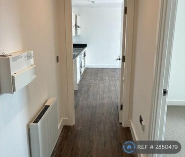 1 bedroom flat to rent - Photo 3