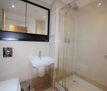 2 bedroom apartment to rent - Photo 6