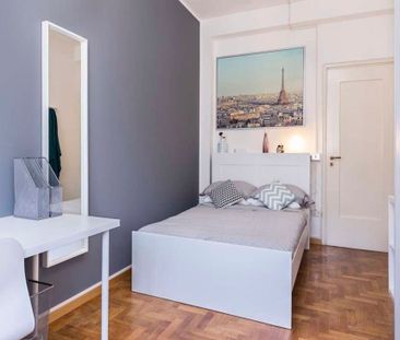 Via Tito Vignoli, Milan, Lombardy 20146 - Photo 2