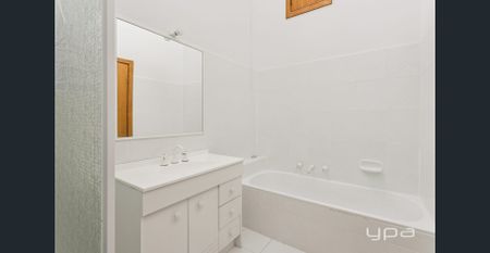 1B Iolanda Street, Rye – Spacious Family Living in a Leafy Location - Photo 3